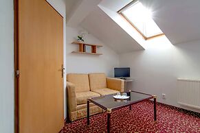 Hotel Romania