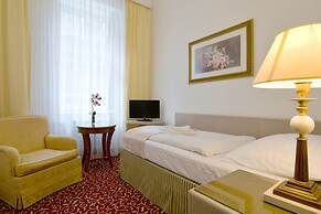 Hotel Romania