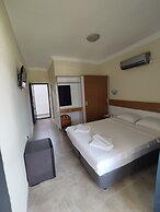 Sarsilmaz Otel