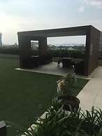 MaxStays Max View at Breeze Residences