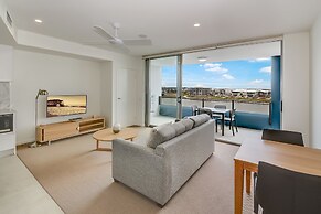 Aquarius Kawana