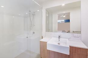 Aquarius Kawana