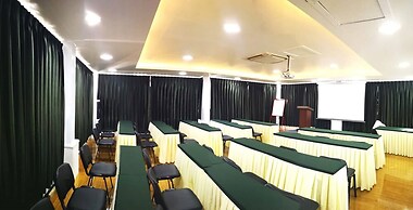 Orient Hotel