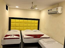 Hotel Janata