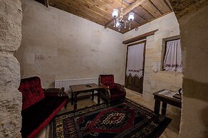 Konak Bezirhane Cave Otel