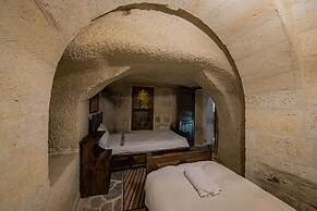 Konak Bezirhane Cave Otel