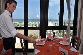 Hotel Teti