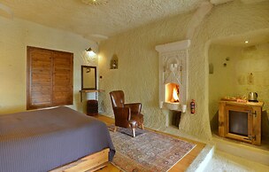 Seki Cave Hotel