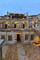 Seki Cave Hotel