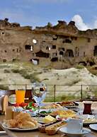 Seki Cave Hotel