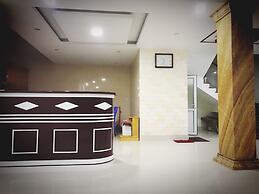 Sky Halong Hotel