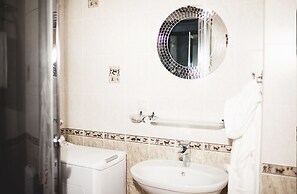 Funny Dolphins Apartments Taganskaya