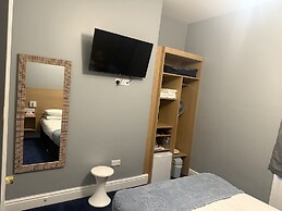 Diamonds Inn Ltd