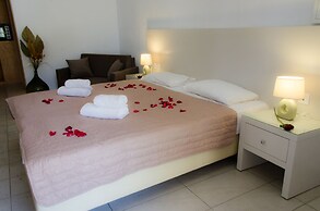 Polykratis Rooms