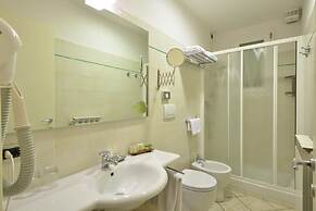 Hotel Liliana Diano Marina