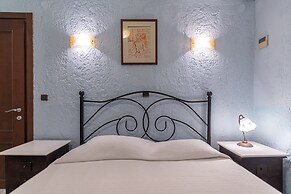 Maria Elena Villas