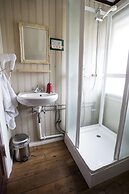 Lambalaekur Guesthouse