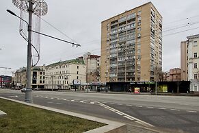 LUXKV Apartment on Yakimanka