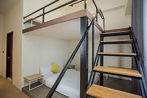Rainbow Hotel