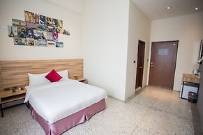 Rainbow Hotel
