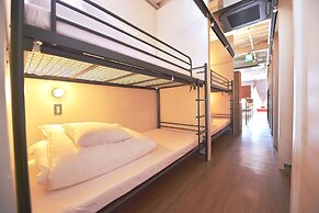 Chillulu Coffee & Hostel