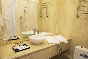 Grand Baikal Hotel