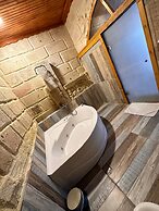 Tokmak Guest House