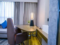 9H Hotel