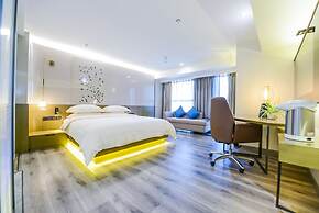 9H Hotel