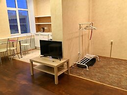 LUXKV Apartment on Kievskaya