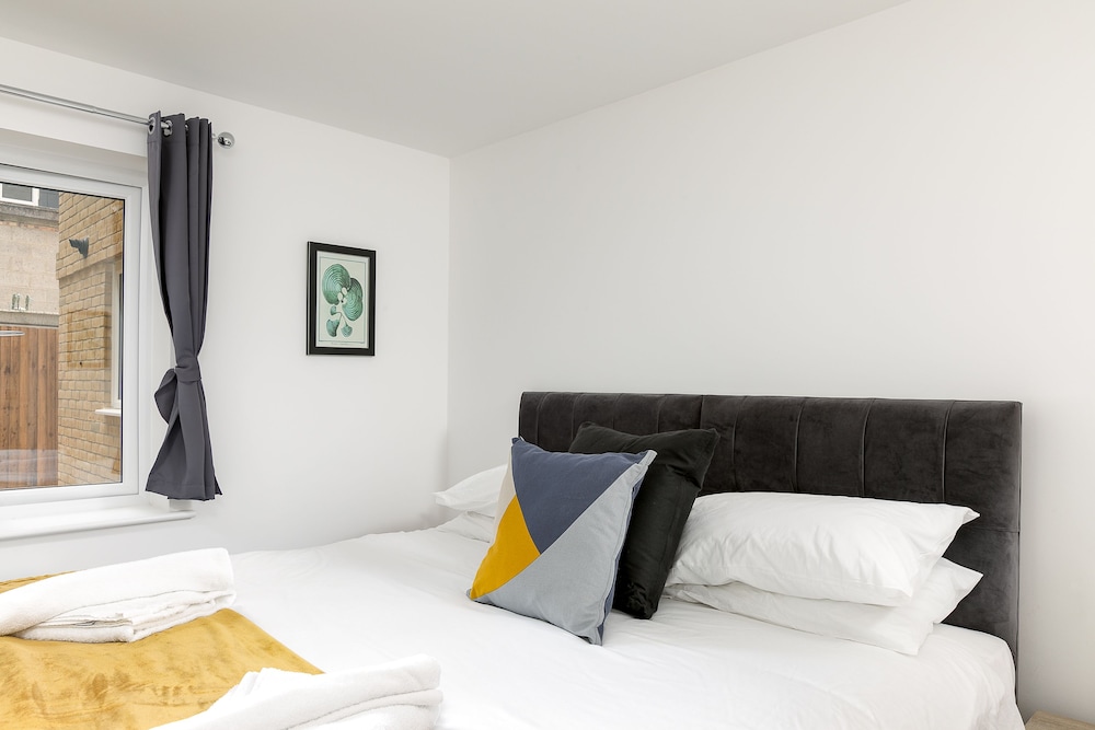 Hertford Serviced Apartments