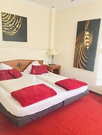 CAREA Schlosshotel Domäne Walberberg