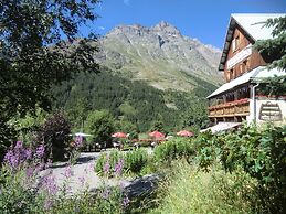 Auberge Du Pont De L'Alp