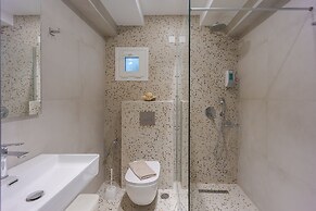 W Suites by Estia