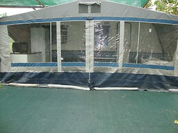 Camping  Pitsoni