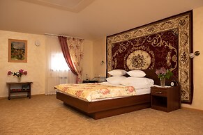 Sovetskaya Themed Hotel