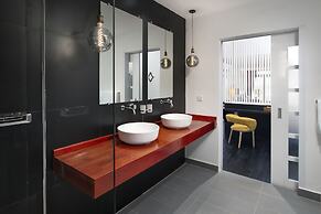 Tao Riverside Residence