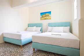 Acropolis View Paradise Apartments