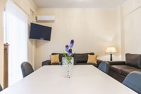 Victoria Queens Paradise Apartments