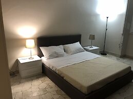 Etnea glamour house