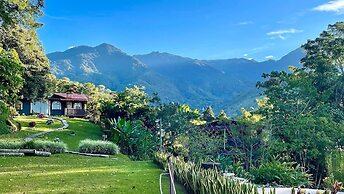 Hotel de Montaña El Pelicano