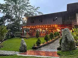 Hotel de Montaña El Pelicano