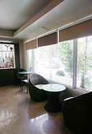 Puangpech Place