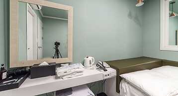 Inn Hotel