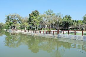 Baan Tai Had Resort