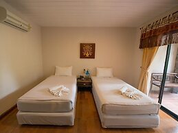 Baan Tai Had Resort