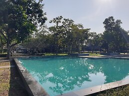 Baan Tai Had Resort