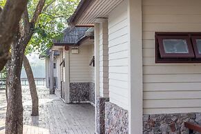 Baan Tai Had Resort