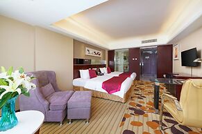 Oasis Grand Hotel