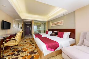 Oasis Grand Hotel